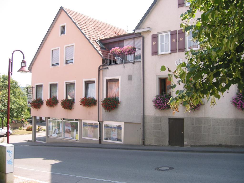 Gasthof Zum Lamm Gomadingen Kültér fotó